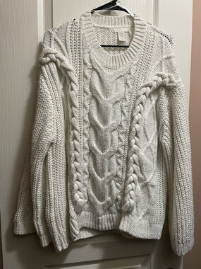H&M Cream Cable Knit Crewneck Sweater
